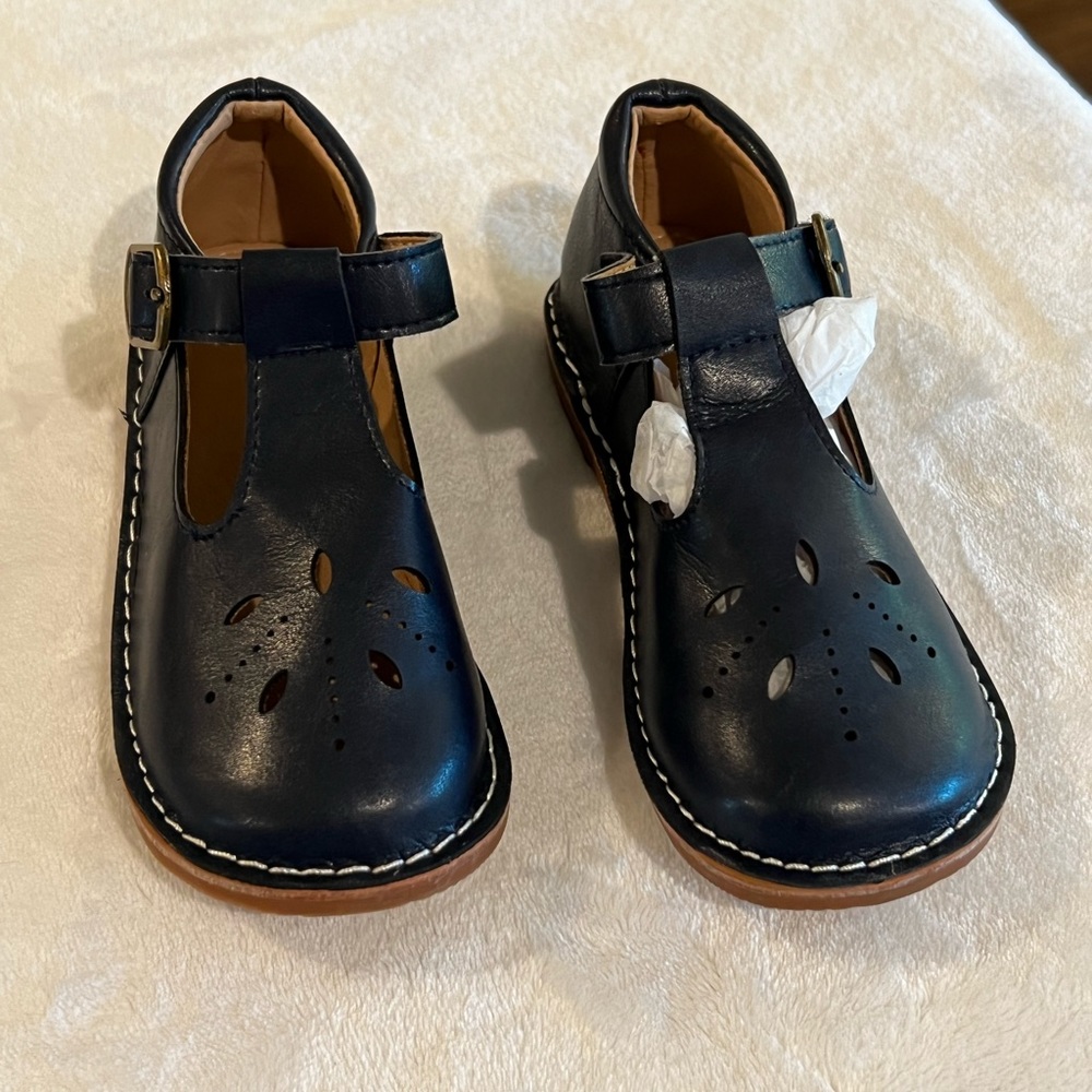 Toddler Girl Shoes TheeBron size 9